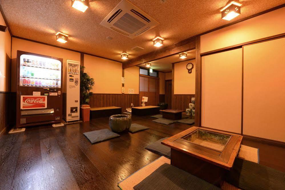 Отель Hinagu Onsen Kinparo Яцусиро Экстерьер фото