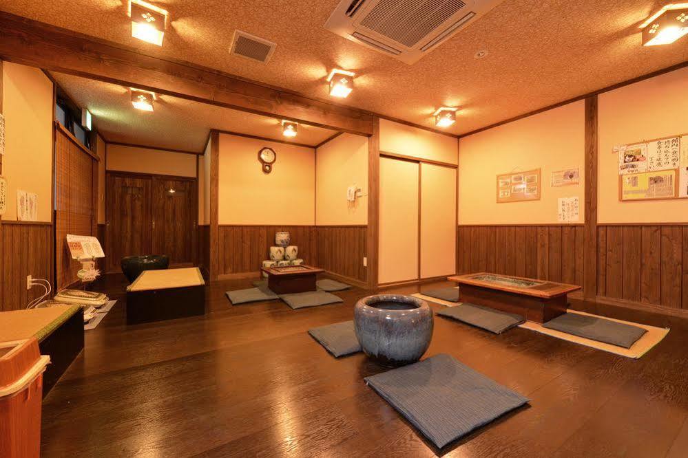 Отель Hinagu Onsen Kinparo Яцусиро Экстерьер фото