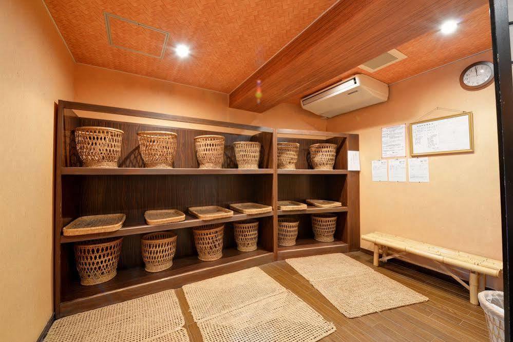 Отель Hinagu Onsen Kinparo Яцусиро Экстерьер фото