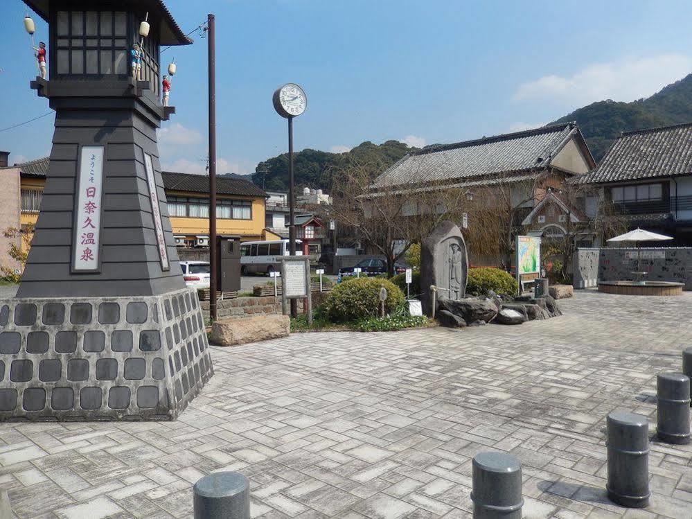 Отель Hinagu Onsen Kinparo Яцусиро Экстерьер фото